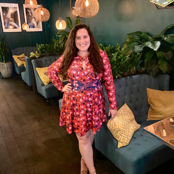 Meet your Posher, Sara - Picture 4 of 4